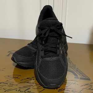 Saucony Women's Shoe Label - Black sneakers